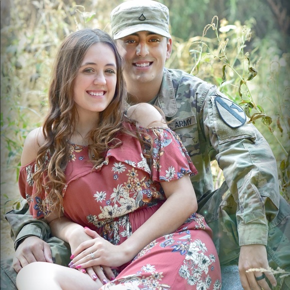 Meet your Posher, Allison - Picture 2 of 3